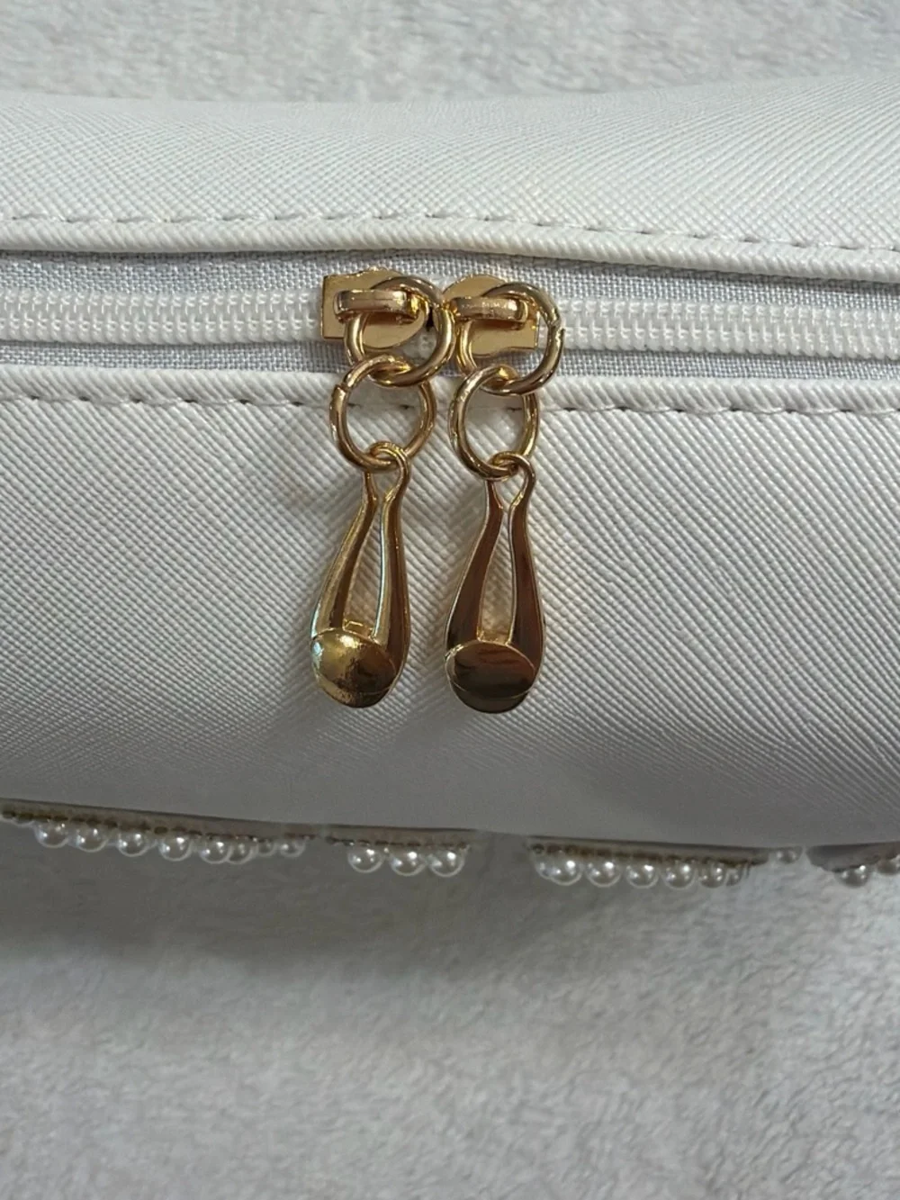 Bride Embellished White Bridal Clutch